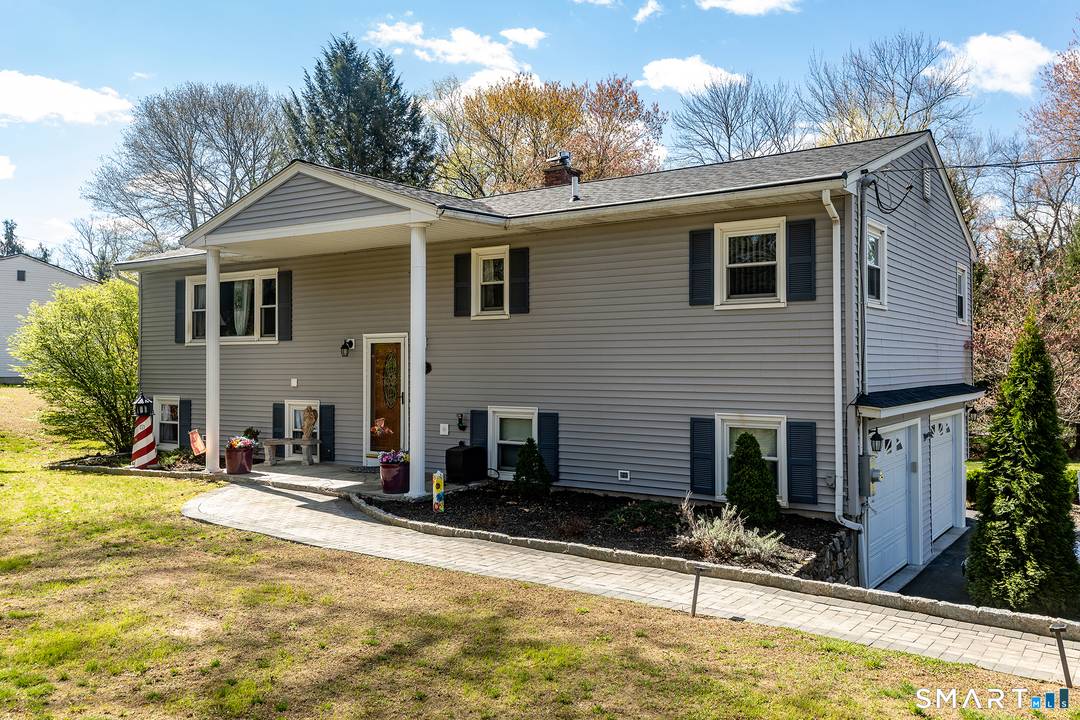 Thoughtful updates, versatile living space, and an unbeatable location come together at this gorgeous, meticulously maintained Middlebury home which offers the perfect blend of comfort and functionality and a layout ...