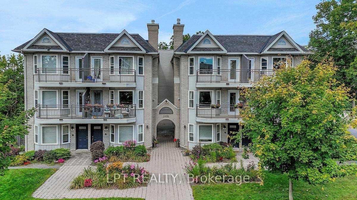 Beautifully Updated 2 Bedroom, 2 Bathroom Condo Townhome in a Private, Treed Setting.