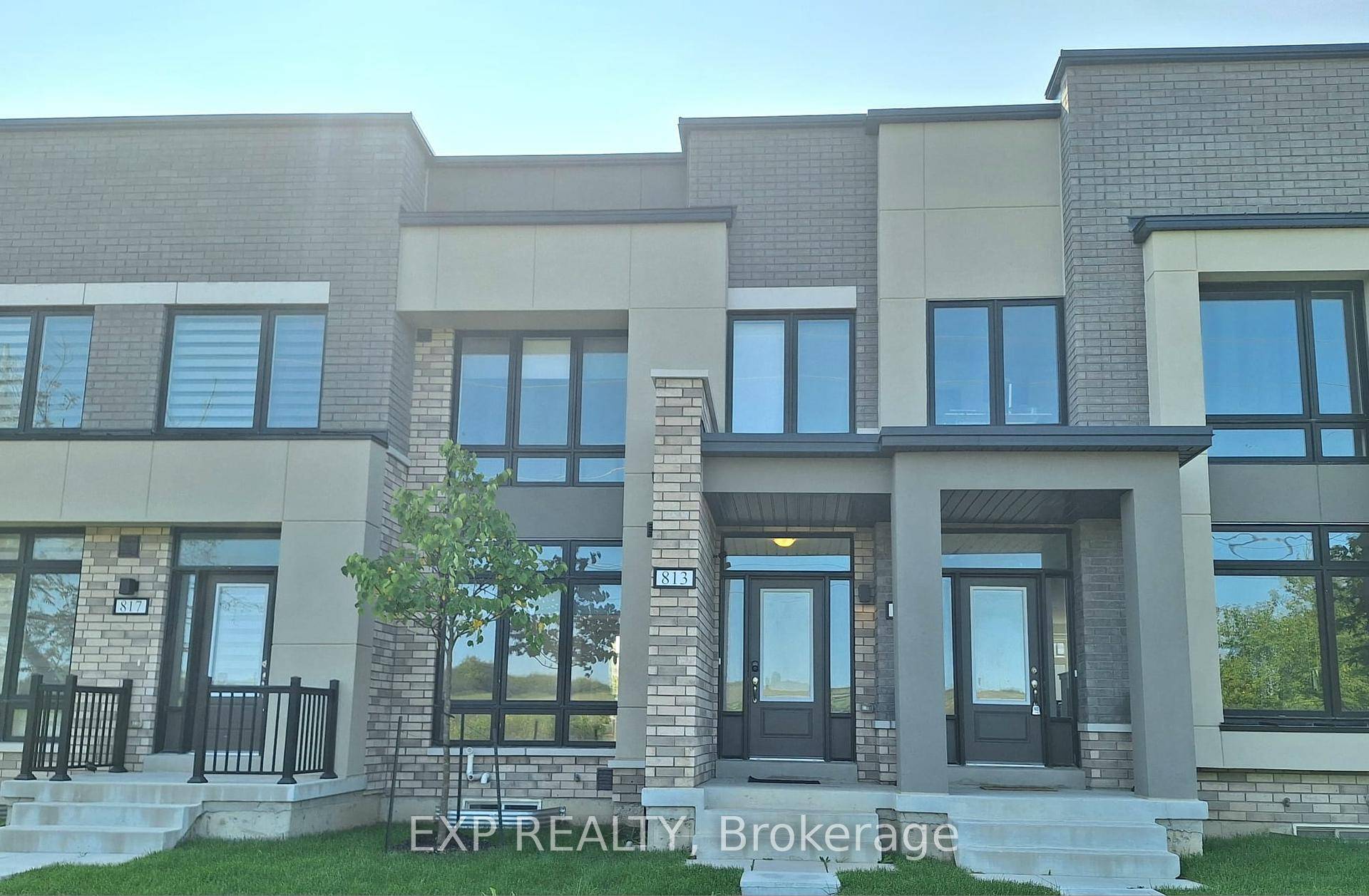 Welcome to 813 Conlin Road East, Oshawa !
