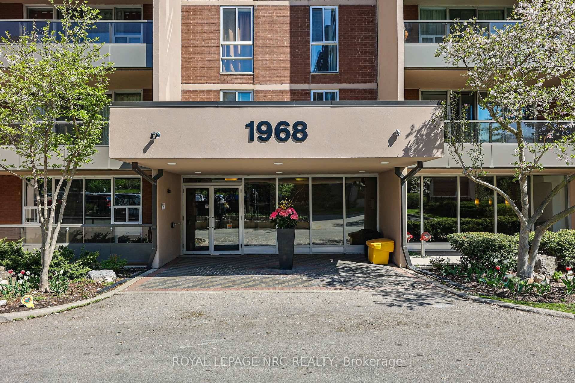 Welcome to 1968 Main St W Unit 303, Hamilton Affordable, Stylish Living in Forest Glen Condominiums !