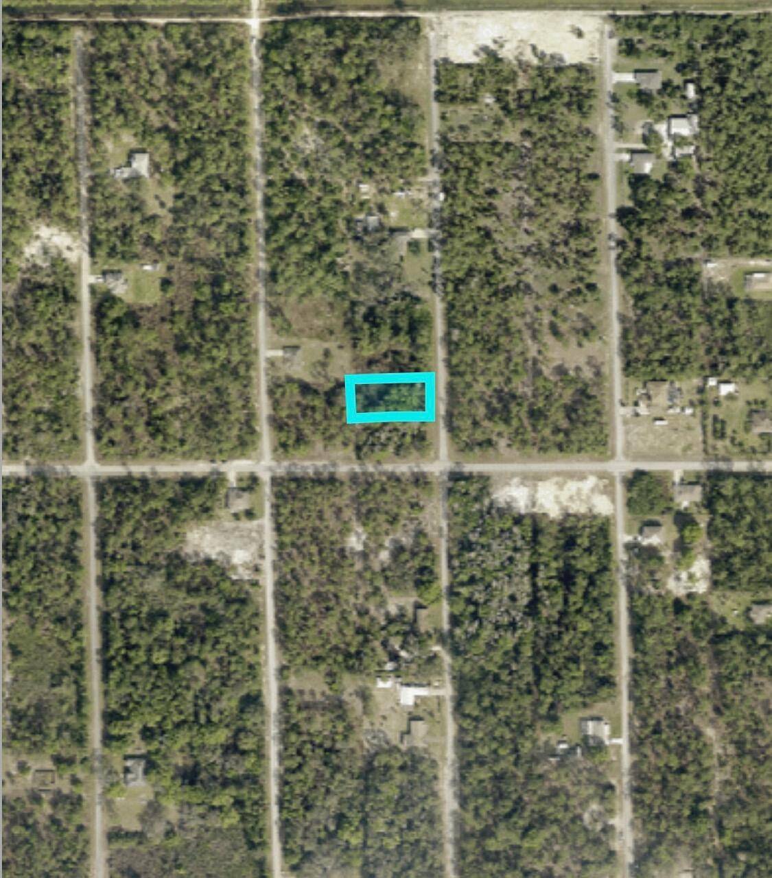 PRIME 1 2 ACRE LOT, PRICED TO SELL !