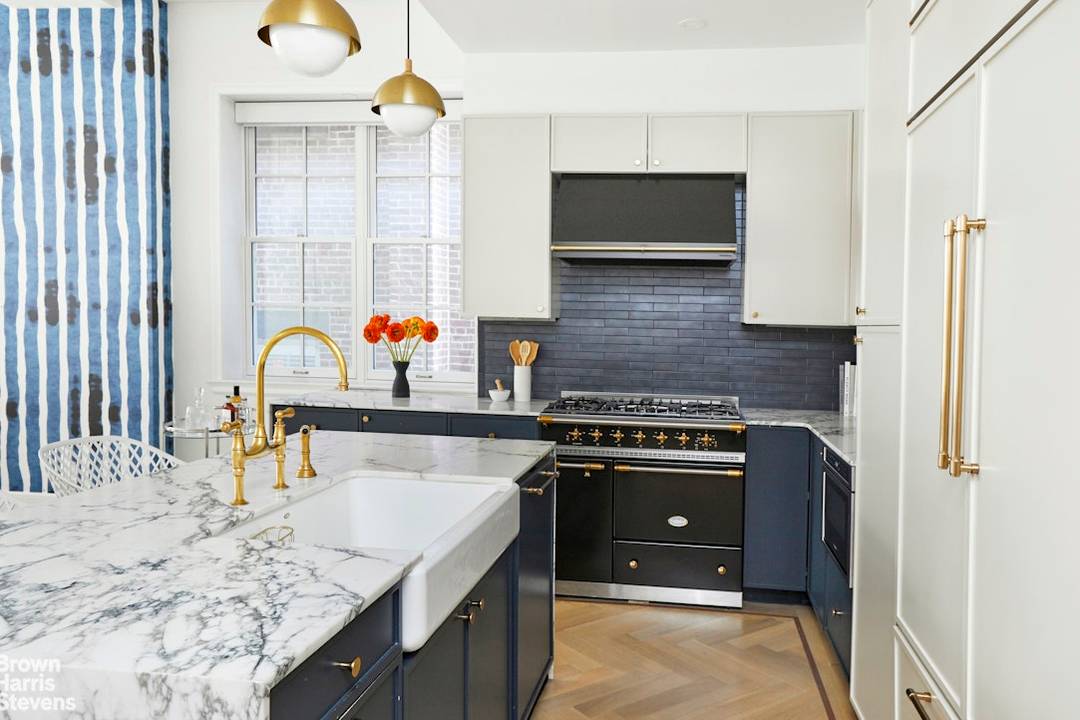 A Landmark Neo Gothic Condominium Reimagined for Modern Living Welcome to 155 Noble Street.