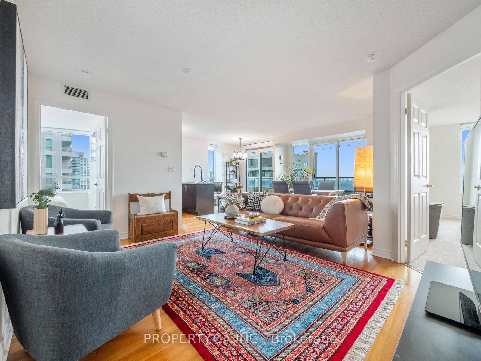 Welcome to luxury living in the heart of North York !