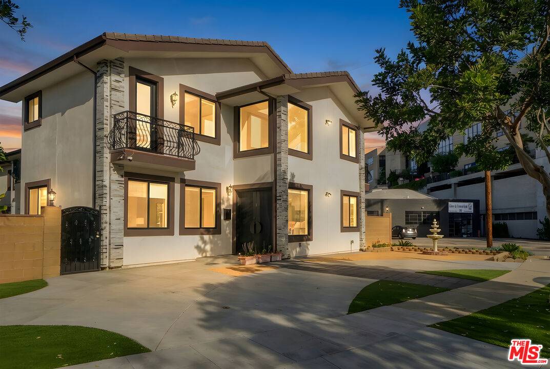 2017   Centinela Ave 2BR Santa Monica La