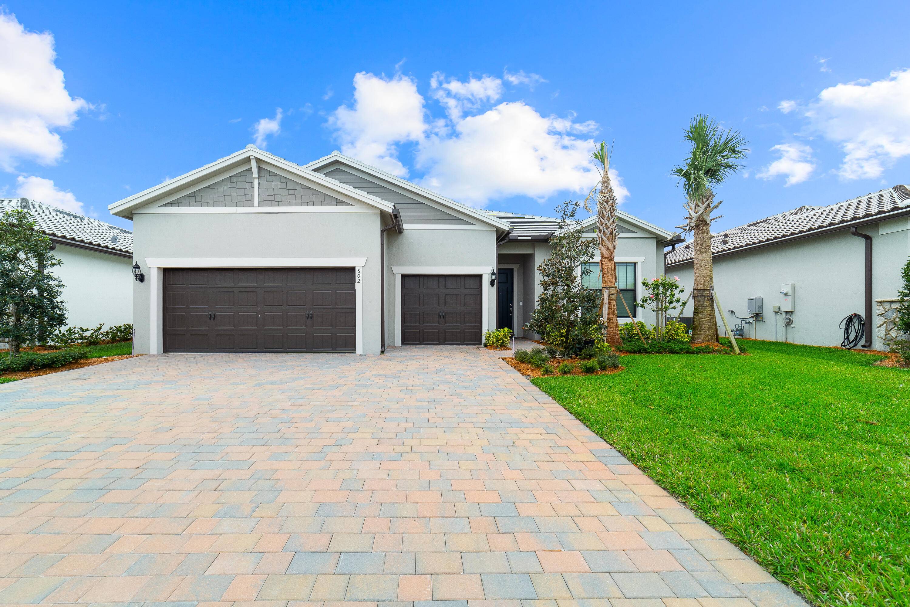 Welcome home to this immaculate like new 3 bedroom 2.