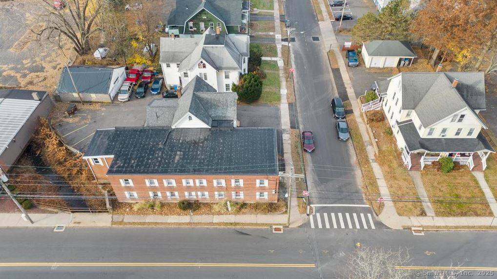 Prime opportunity to acquire a well located, stabilized 20 unit multifamily portfolio in Bristol, Connecticut.