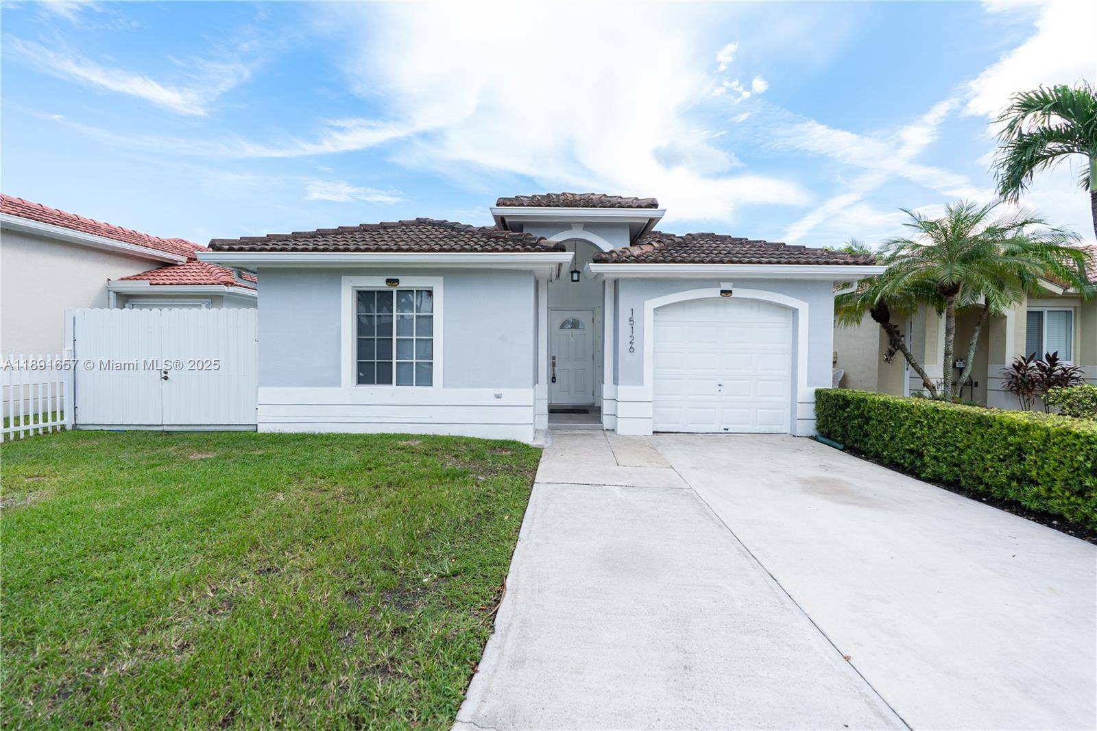 Beautiful 4 3 fully remodeled home in Brightons Meadow Landings.