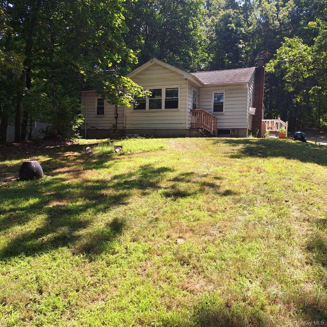 Opportunity knocks in historic Setauket !
