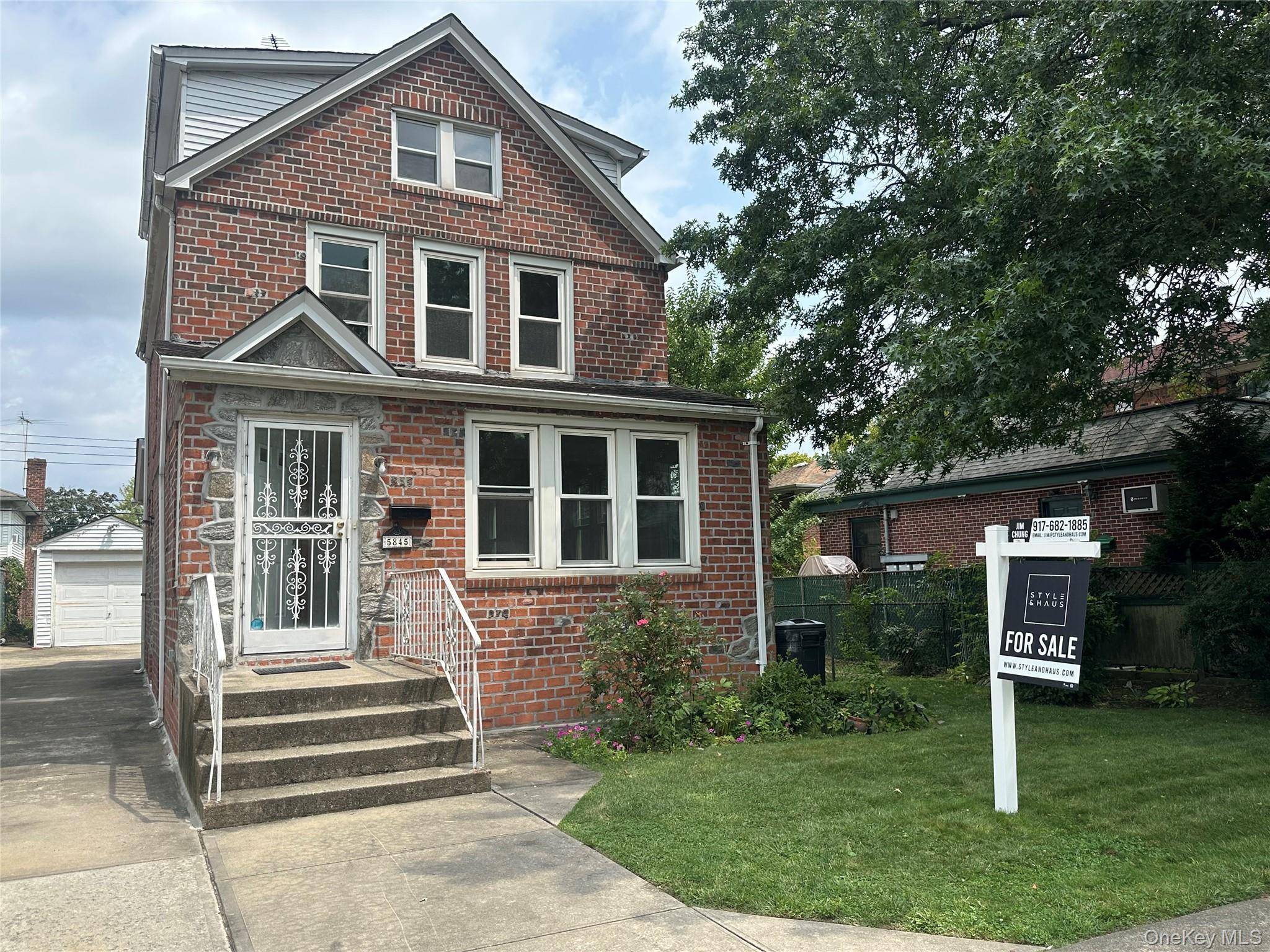 Charming Old Style Detached Home in Bayside Address 58 45 229th Street, Bayside, NY 11364 Step into timeless charm with this 3 story, detached single family home featuring a spacious ...