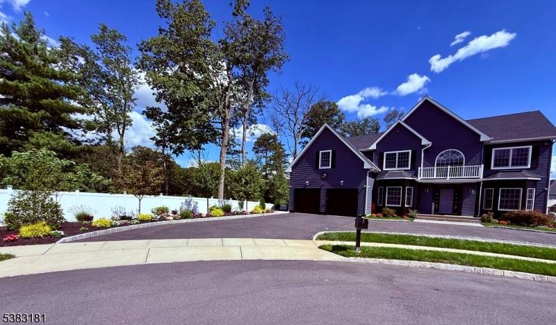 Gracefully positioned on a tranquil cul de sac within one of the area ?