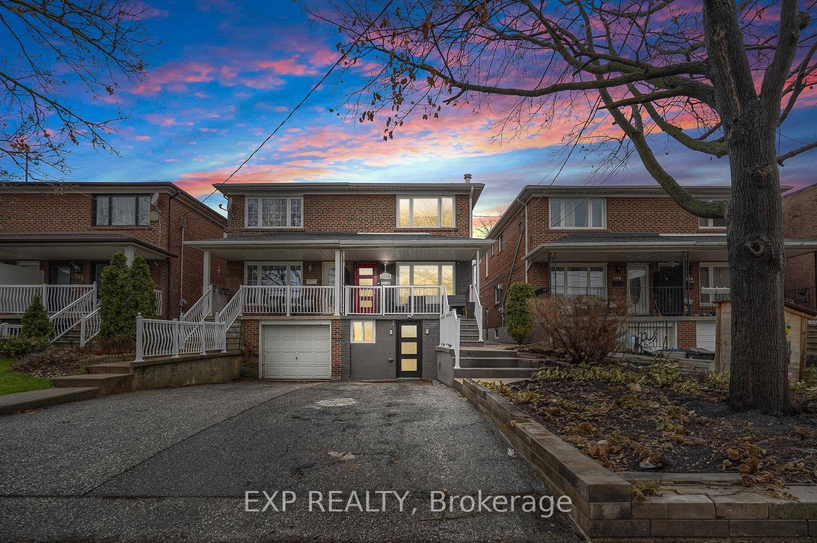 5 Elite Picks ! Here Are 5 Reasons To Own This Stunning, Well Maintained, Semi Detached With Parking, Nestled In The Historical, Family Friendly Junction Area In The Heart Of ...