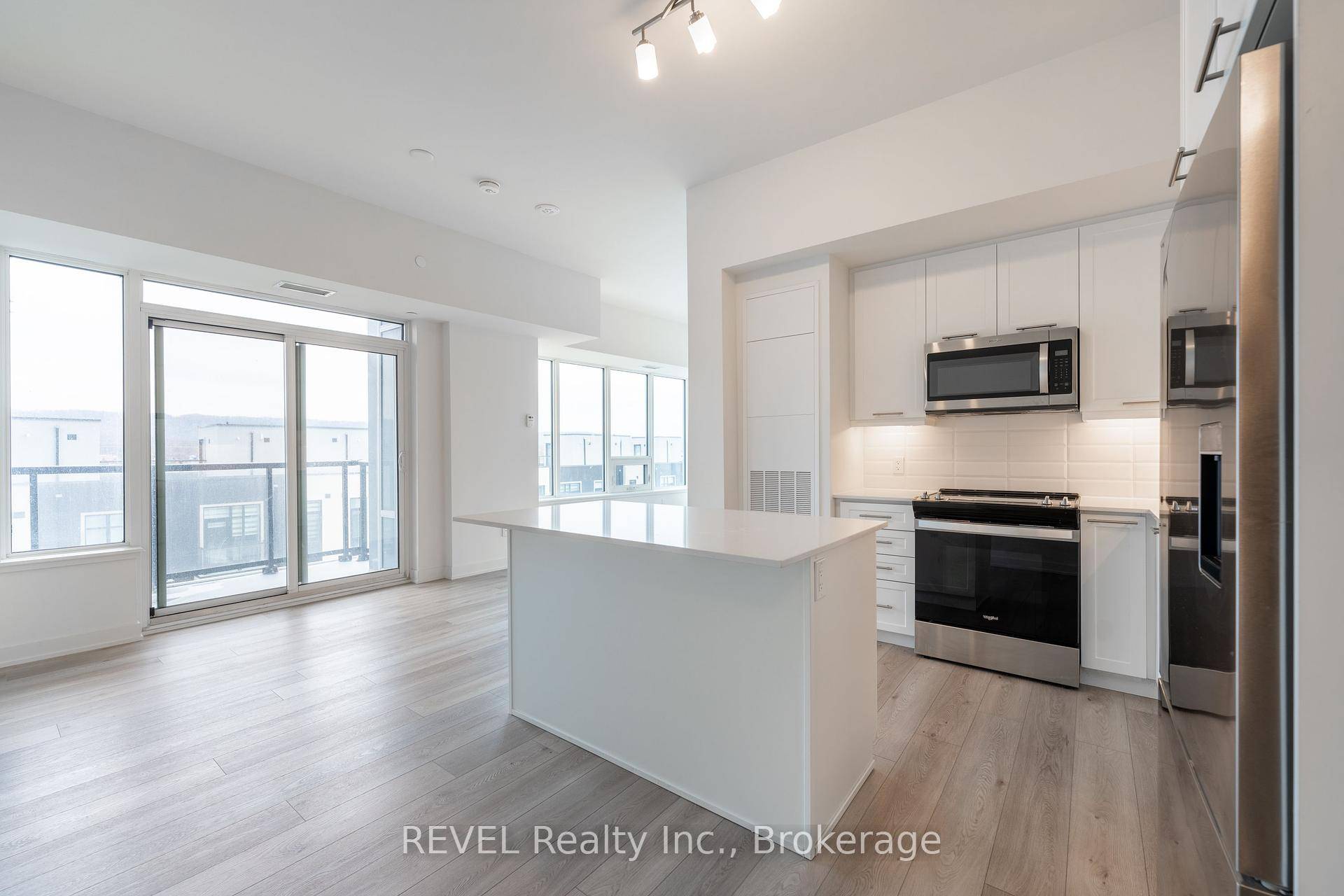 Discover modern condo living at its finest in this stunning 2 bedroom, 2 bathroom 982sqft suite at 385 Winston Rd !