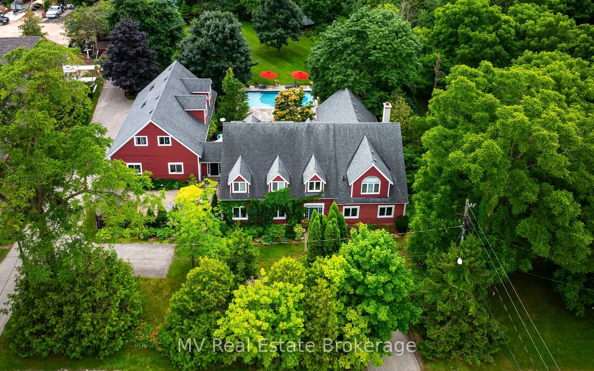 Discover one of Elora's best kept secrets an exclusive street with only six homes, tucked away in a quiet and private setting, yet just minutes to downtown.