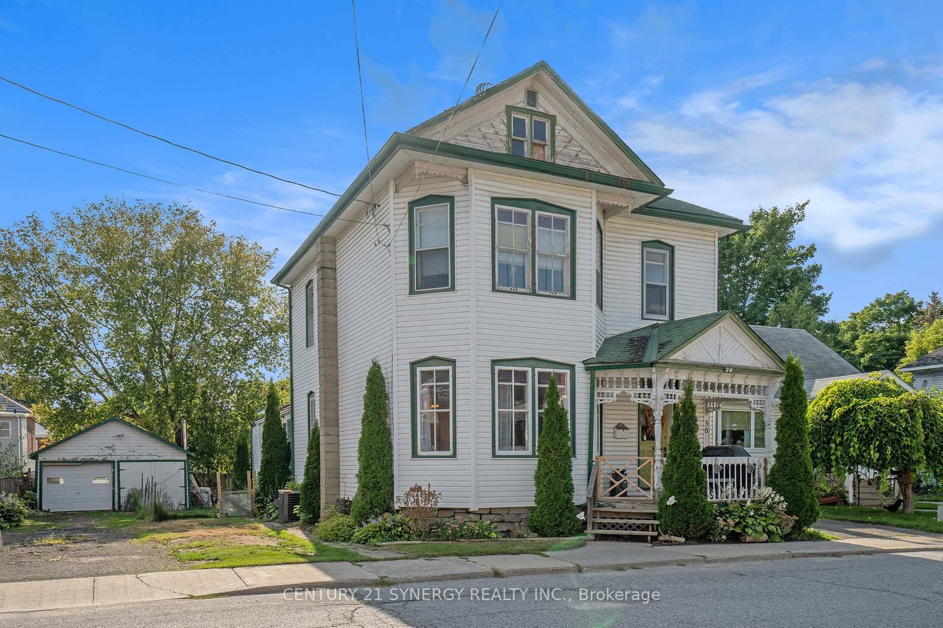 30 Kensington Ave is in a great spot !