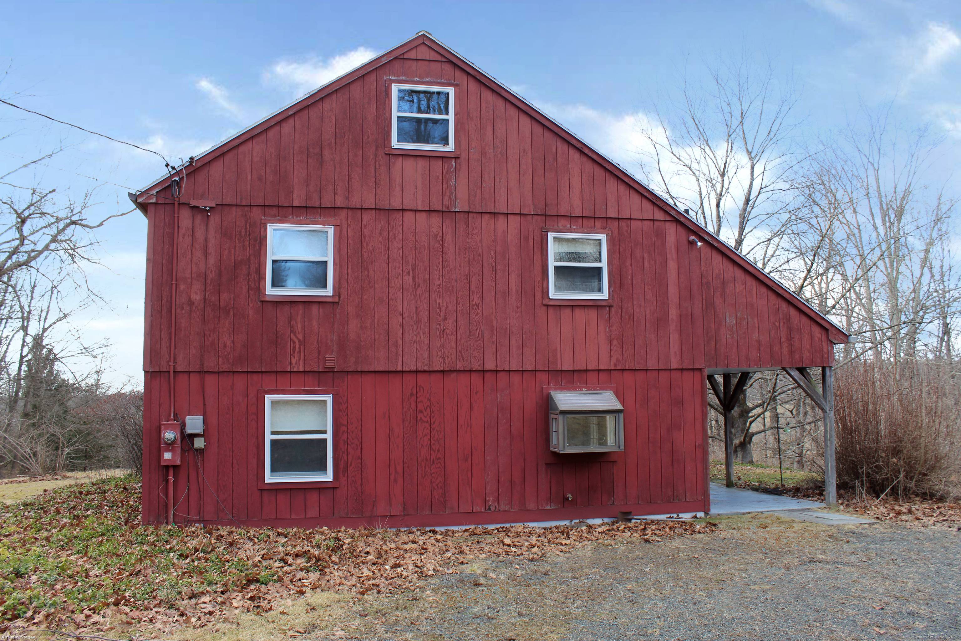 Opportunity knocks ! Very spacious 4 bedroom house with 1 1 2 baths and almost 2000 sq ft, oversized bedrooms, huge living room with eat in kitchen.