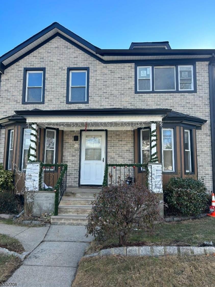 Recently Renovated 2024 !
