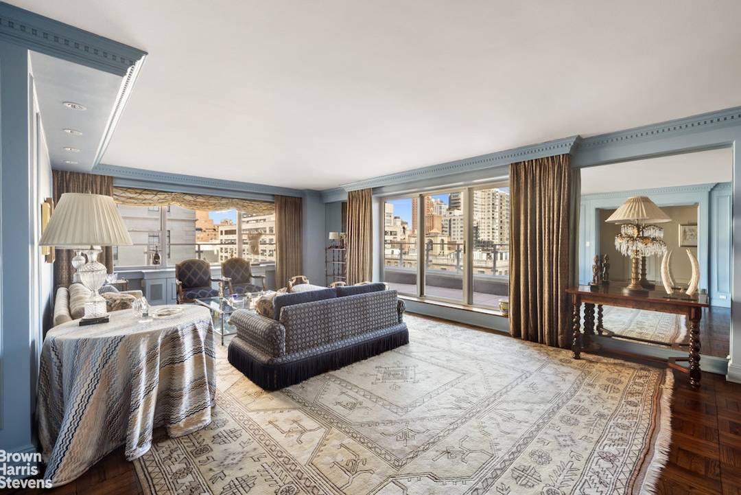 Experience timeless elegance and exceptional scale in this sun drenched three bedroom, three and a half bath residence.