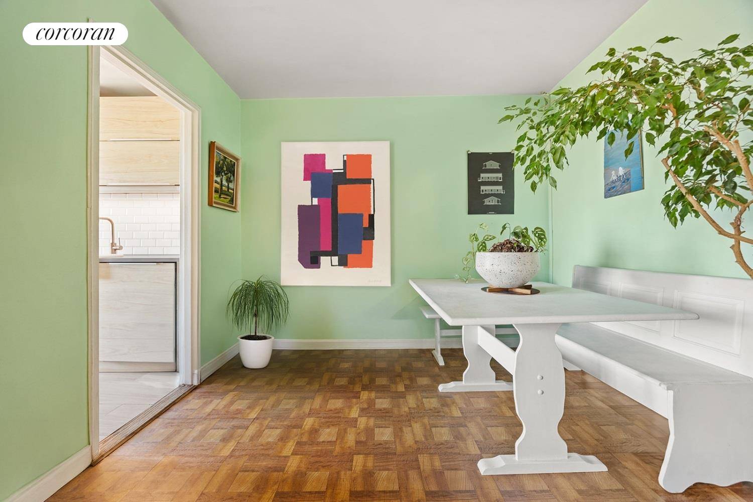Welcome home to this spacious one bedroom co op at The Kensington in Windsor Terrace.