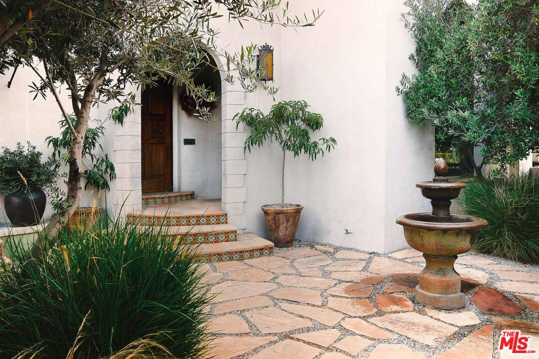 6381 Lindenhurst Ave 3.0 Beverly Grove LA