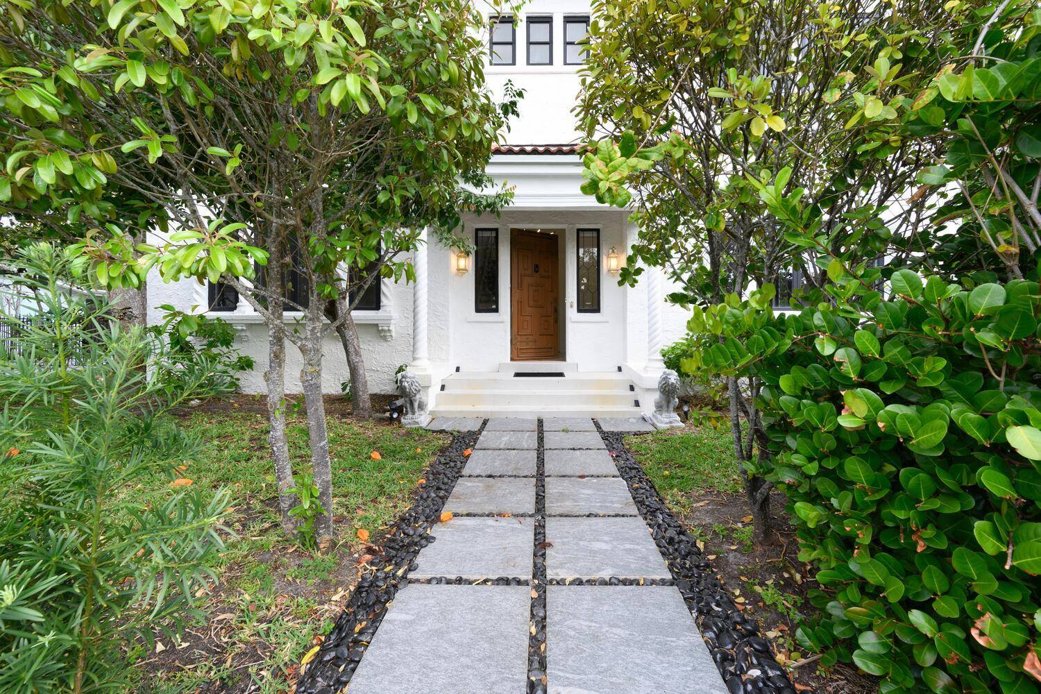 Welcome to this beautifully updated 4 bedroom, 2 bath Spanish Mission style home, nestled on an oversized corner lot in the highly sought after South Palm Park neighborhood.