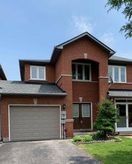 Welcome to this large 3 bedroom and huge kitchen with breakfast area townhome nestled in a quiet, family friendly neighbourhood.
