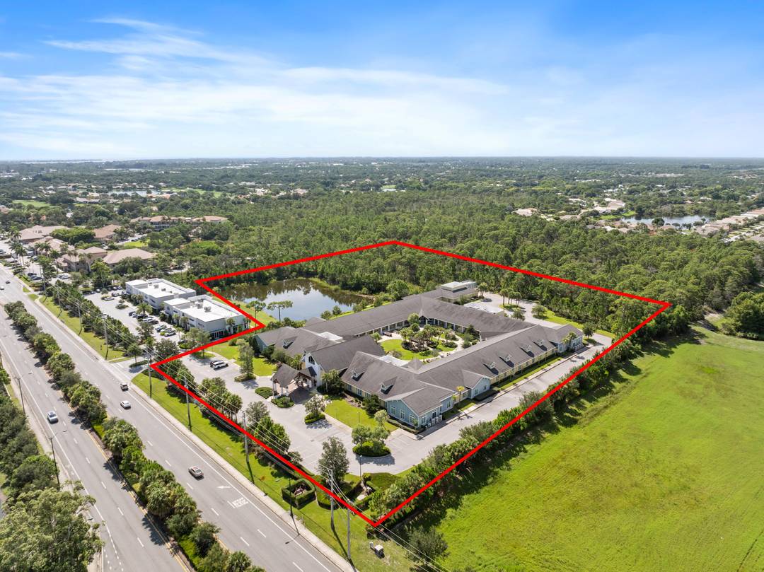 An exceptional opportunity to acquire a fully finished, assisted living facility ALF inone of Florida's most desirable and growing retirement markets.