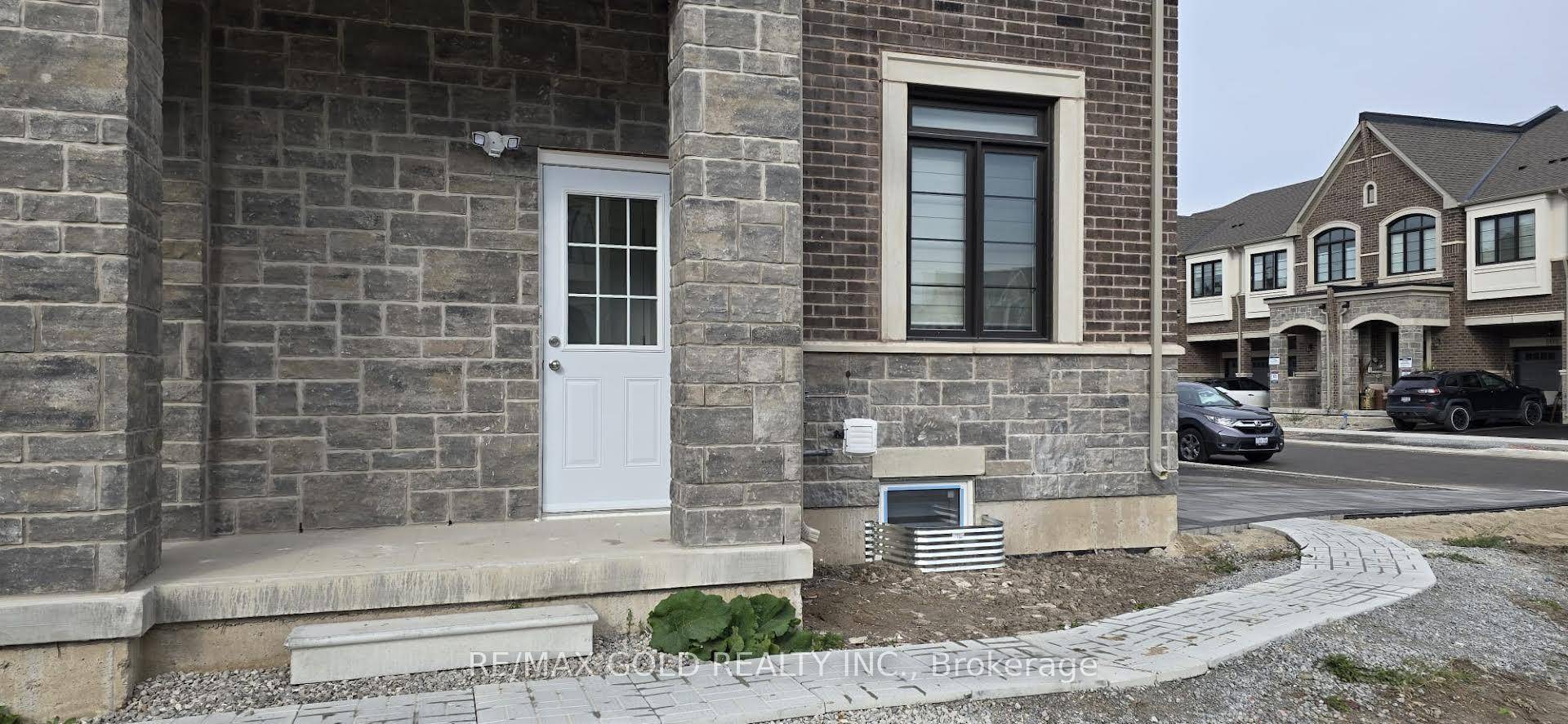 Spacious and contemporary 2 bedroom, 2 washroom legal basement apartment available for rent in a prime neighborhood.
