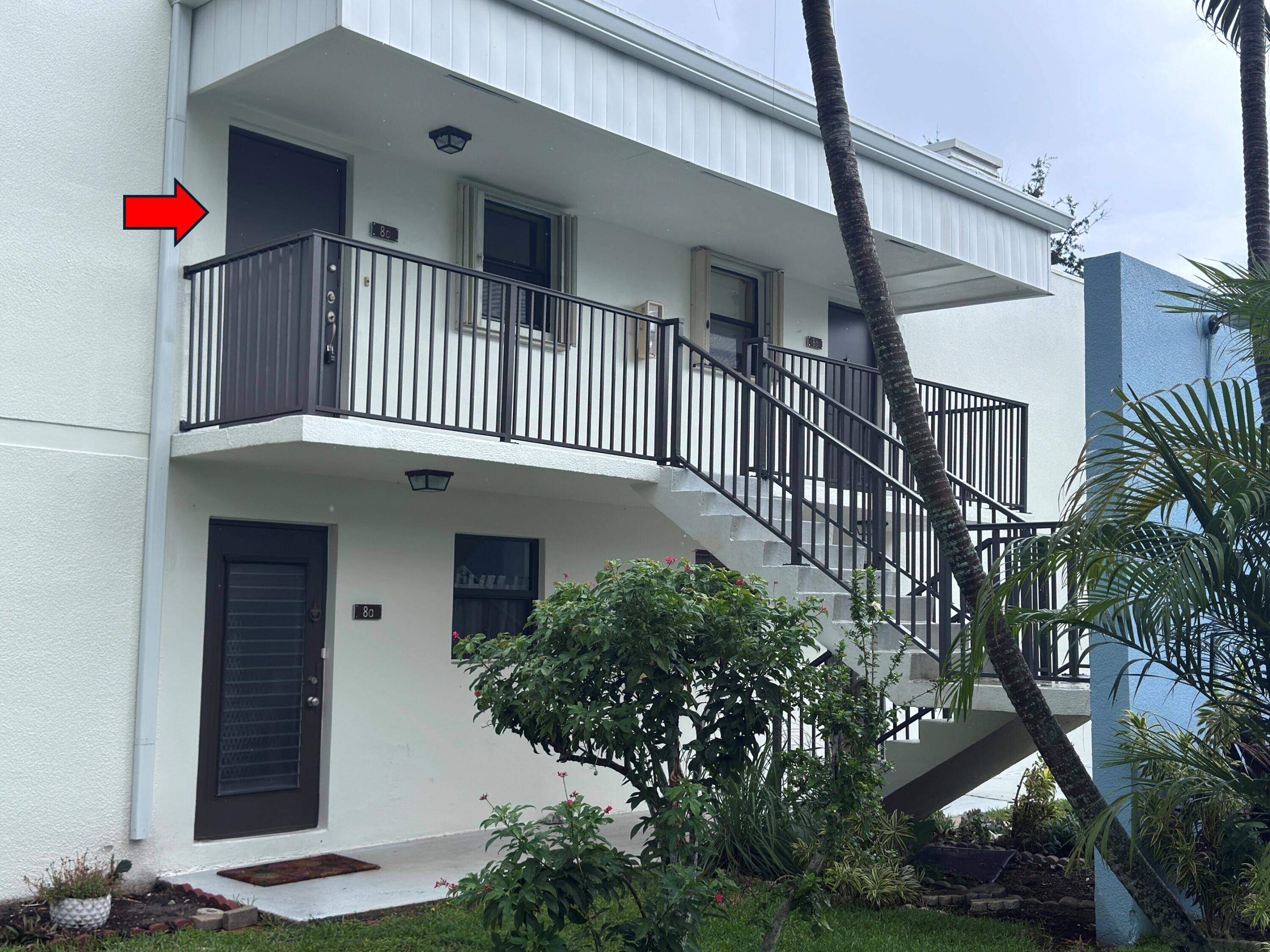 2BR 2BA on the 2nd floor in an all ages community.
