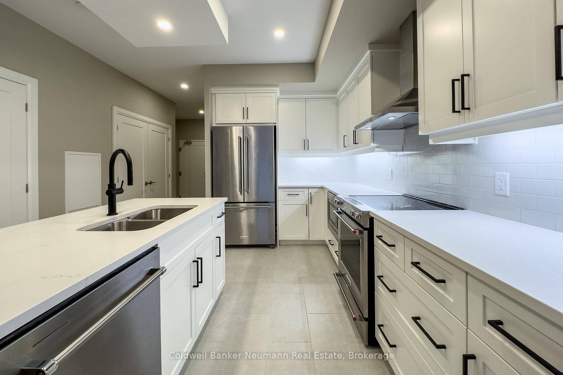 Looking for a home that is stylish and uncommonly practical ?