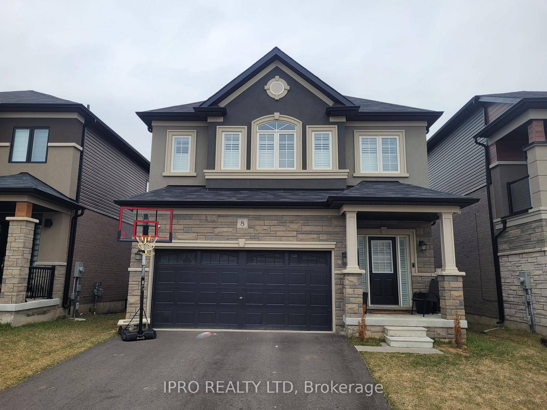 Here are some highlights of this beautiful 4 bedroom detached home that masterfully combines comfort, style, and functionality.