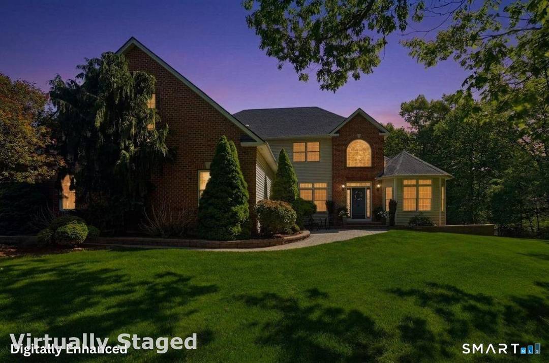 Privately Positioned. Architecturally Refined.
