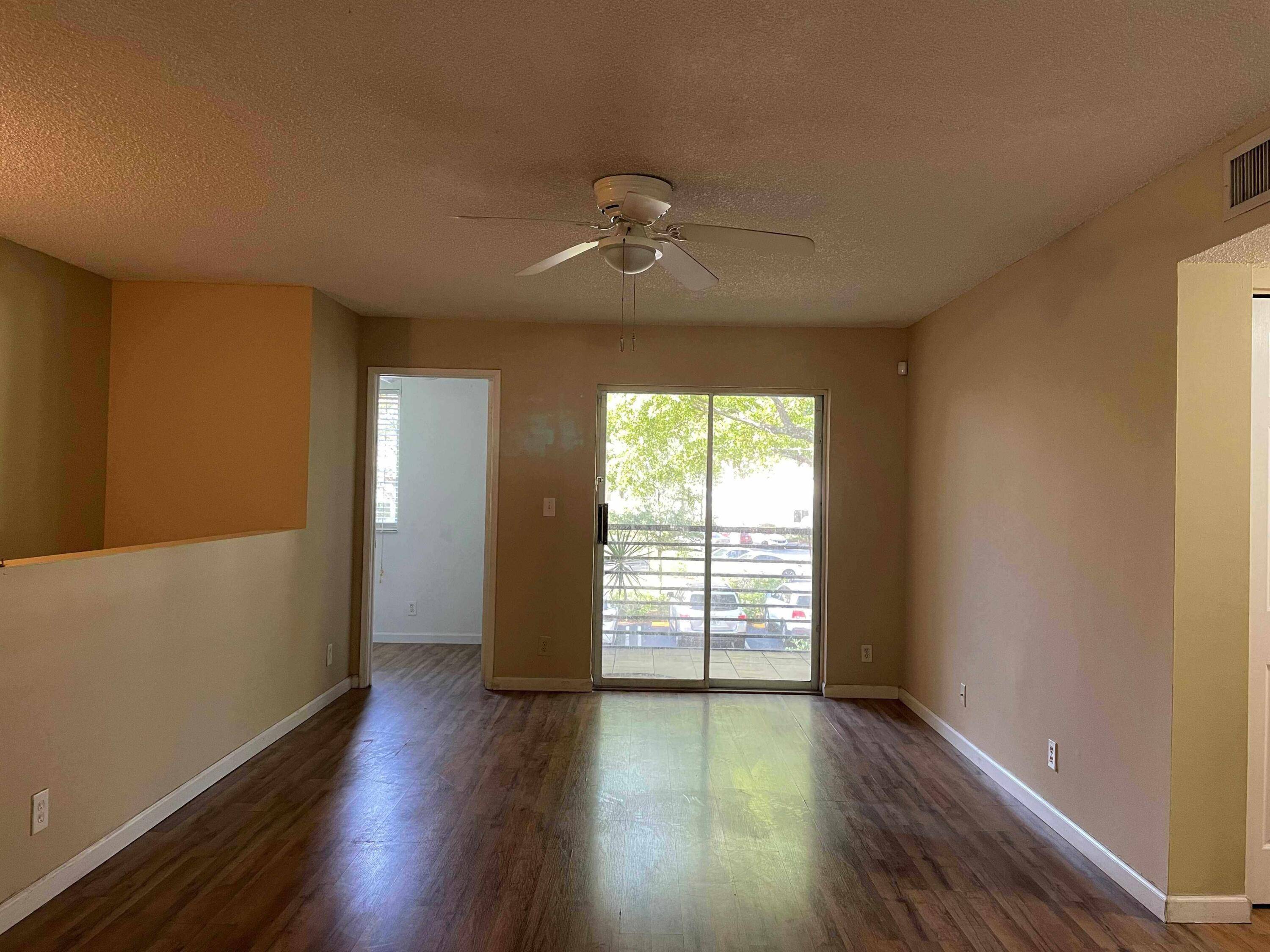 Beautiful condo 2bd 2ba Den that can be used as office or storage room in Gardens North at Palm Aire is perfect for its next owner.