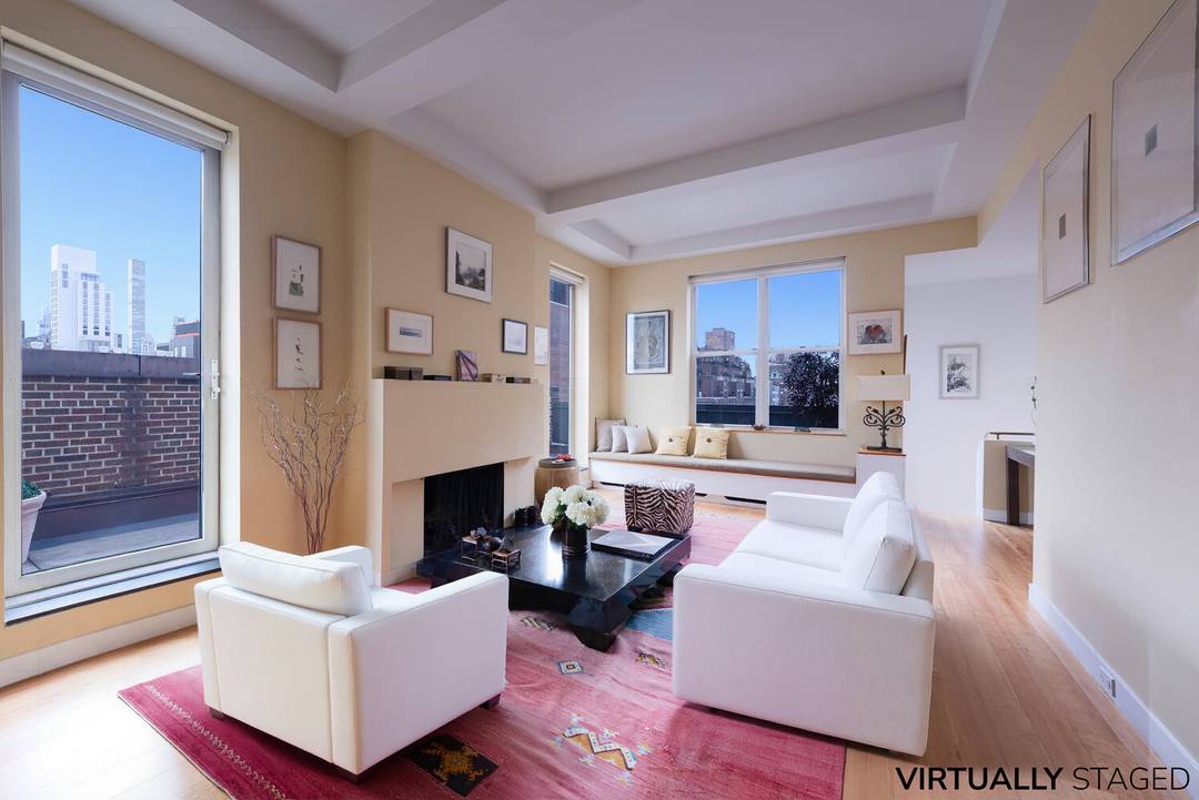 The ultimate in privacy and luxury awaits you as you enter this expansive terraced three bedroom, three bathroom sun drenched penthouse duplex.