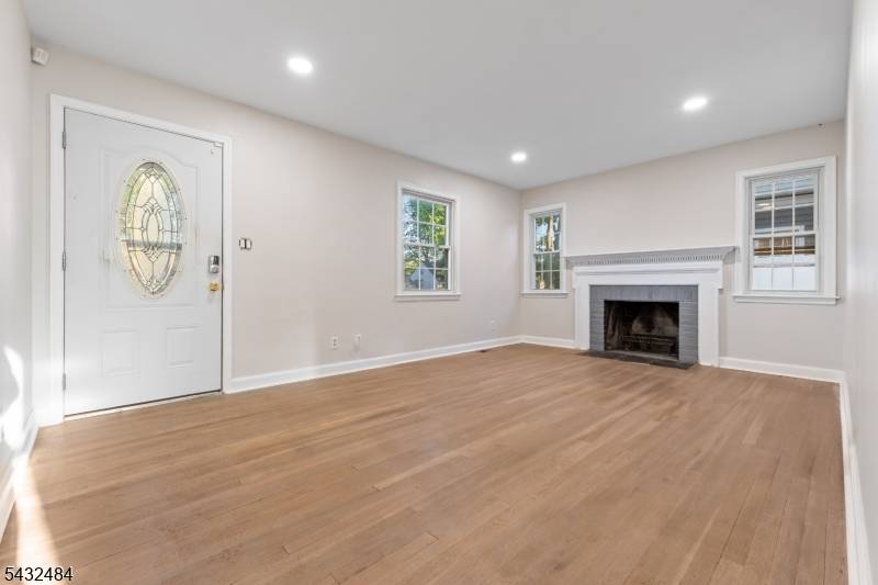 Beautifully renovated 3 bedroom, 1 full bath turnkey home located at 1267 Hollywood Ave in Plainfield, NJ.