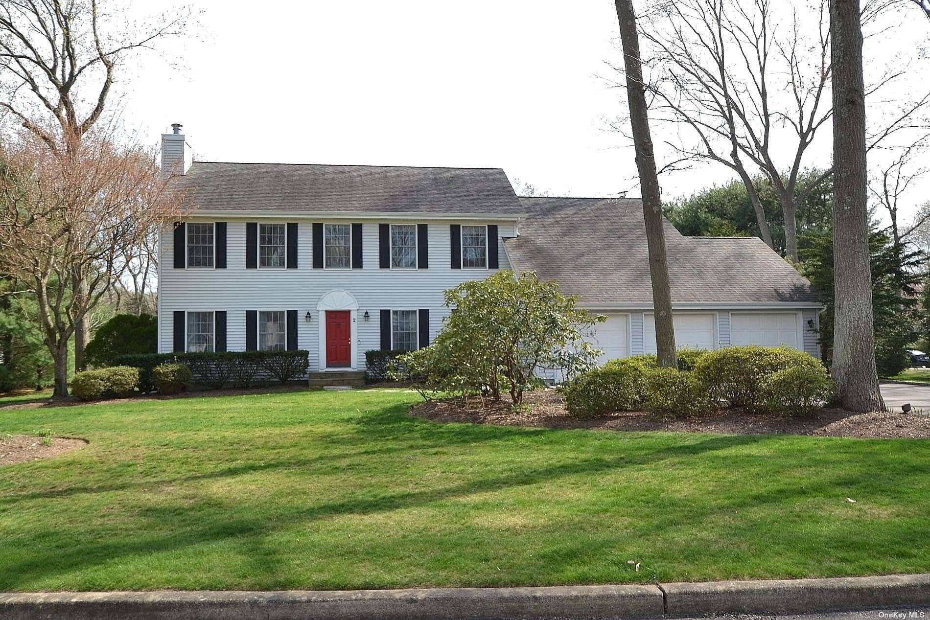 3000 Square Foot 4 Bedroom Colonial, 3 Car Garage 1 2 Acre Cul De Sac Location, New Custom Kitchen Stainless Steel Appliances, Quartz Countertops, New Baths, Young Roof, Oak Flrs ...