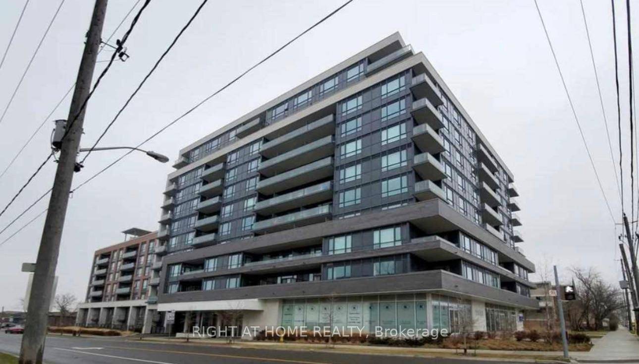 Rare 767 Sqft Open Concept Corner Unit 2B 1B Balcony w City Views !