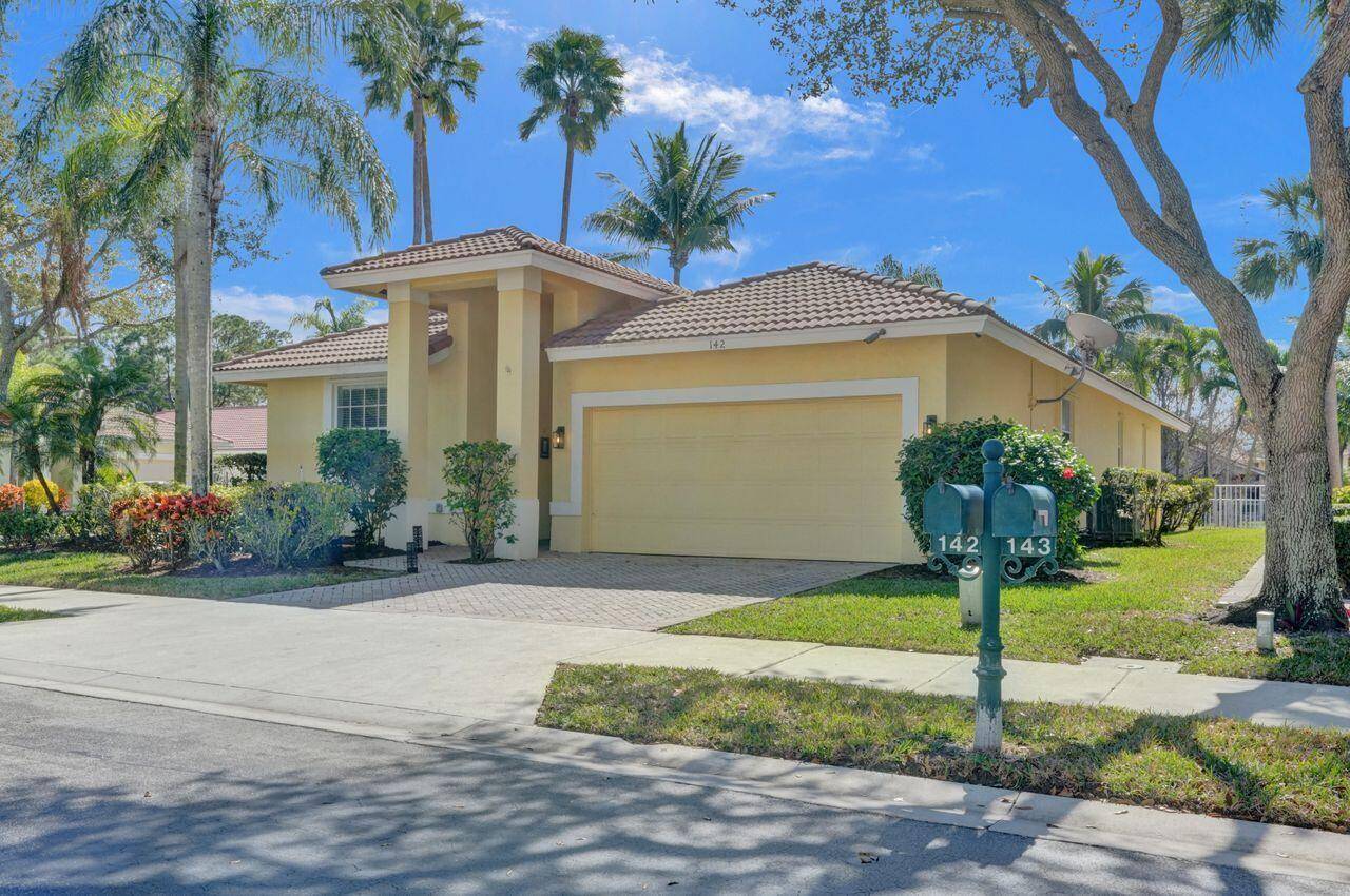 This exquisite spacious 3BR 2BA single family home with soaring cathedral ceilings is the perfect sanctuary !