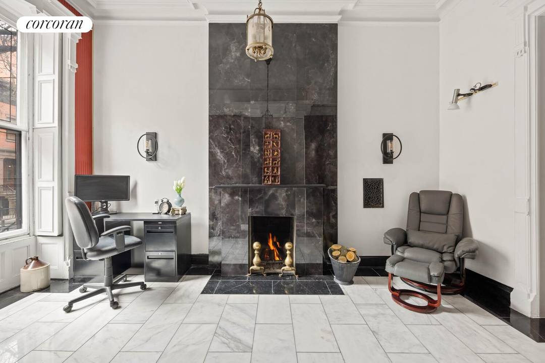 154A Hicks Street Historic Brooklyn Heights Brownstone Income amp ; End User Opportunity Discover a rare opportunity to own a distinguished Brooklyn Heights brownstone at 154A Hicks Street, offering timeless ...