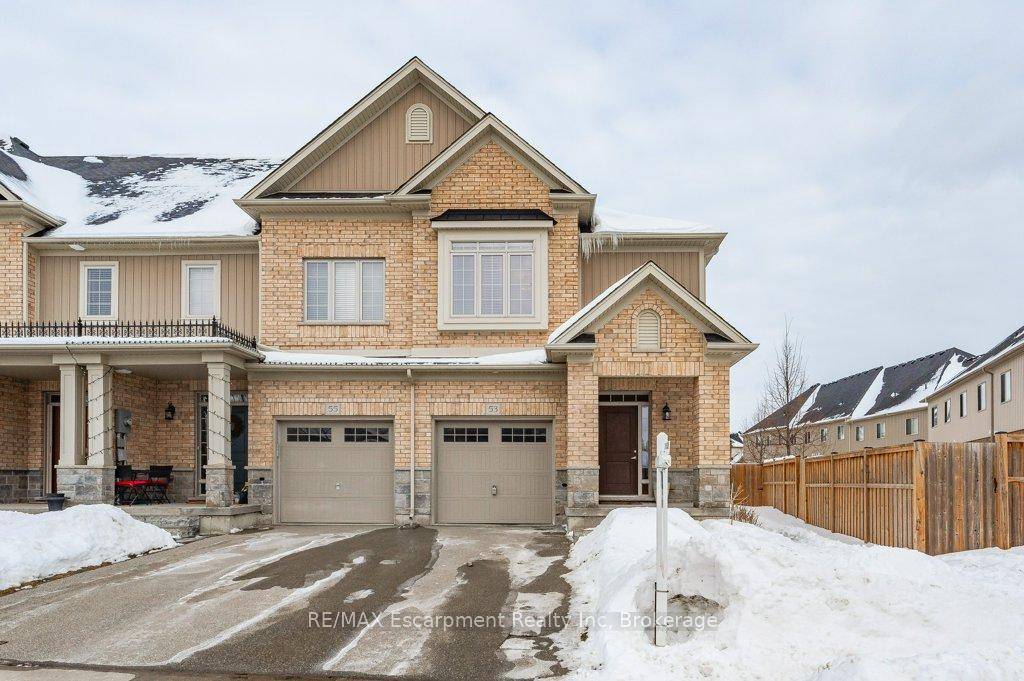 Welcome to 53 Frasson Drive, a stunning former model home in immaculate condition.