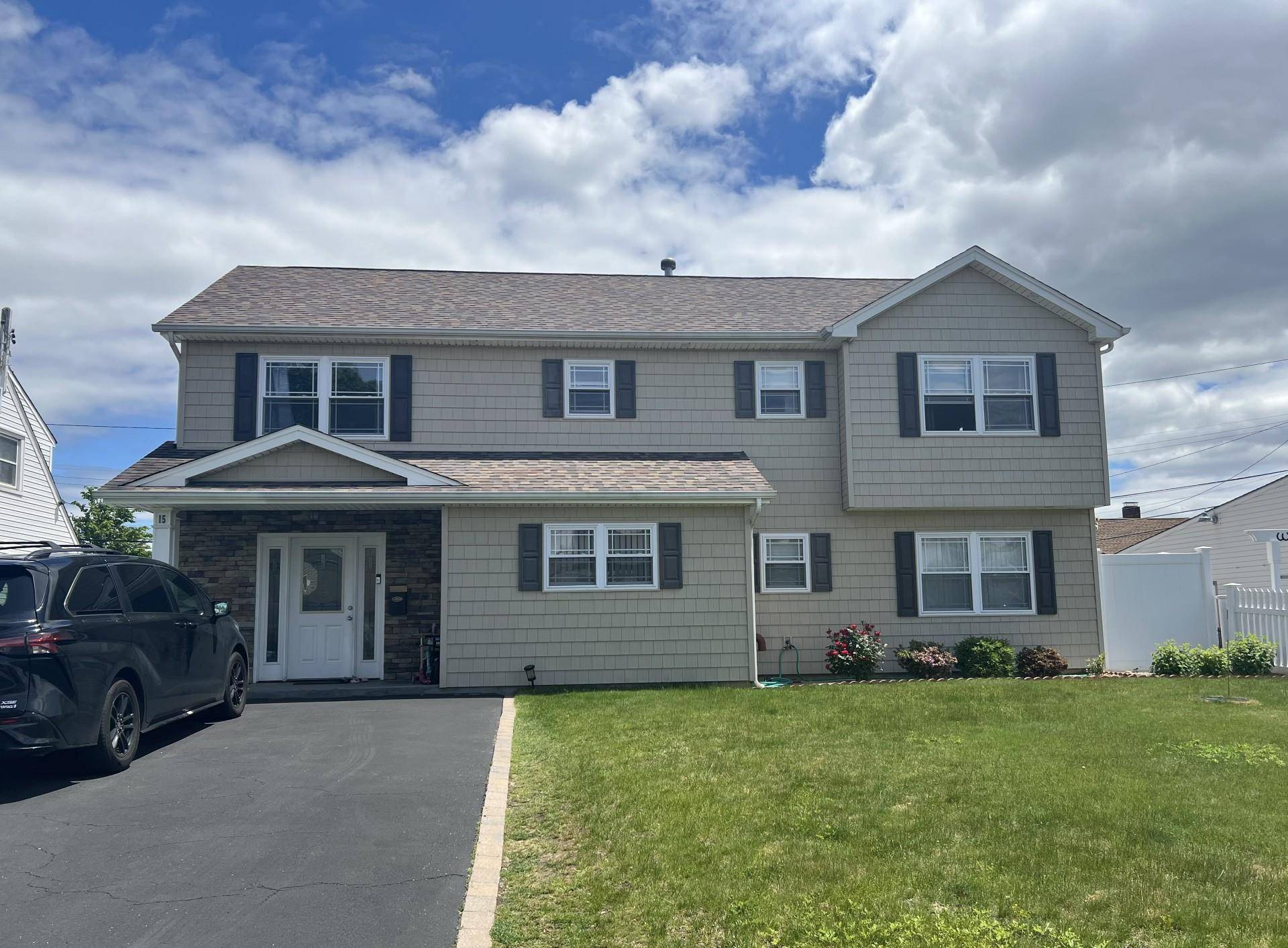 Stunning Fully gutted Colonial Home Move In Ready !