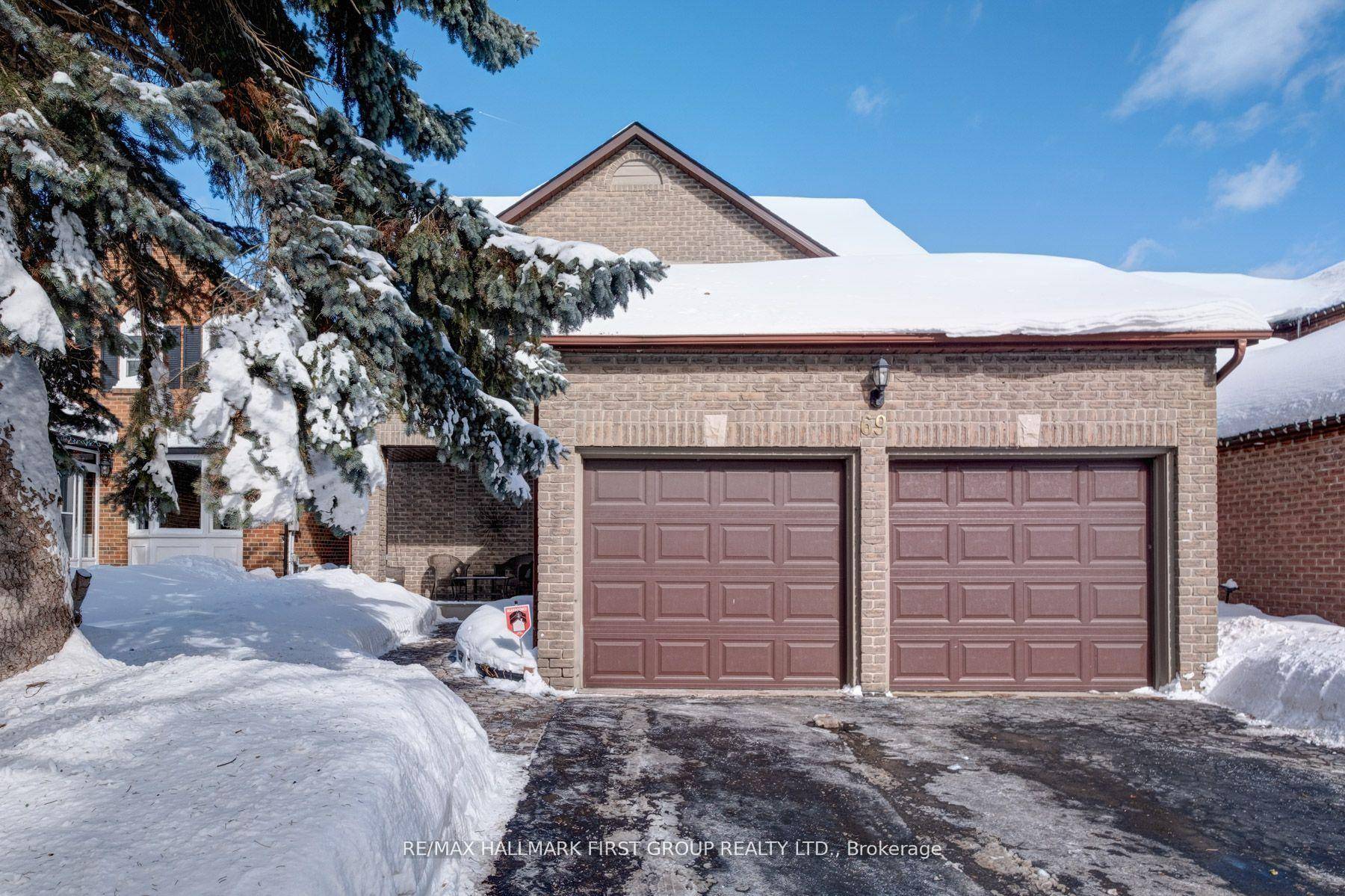 Beautiful 3 Bdrm Home Located in a Fantastic Family Neighbourhood Many Beautiful Renovations that Make this Home Unique.