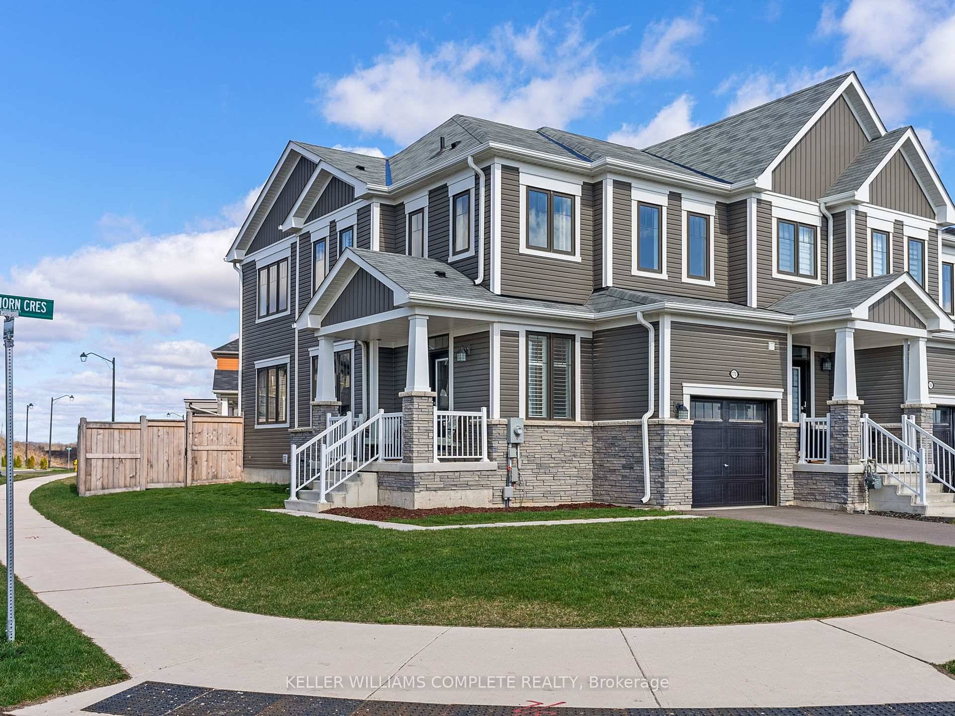 Discover this move in ready corner unit freehold townhome, built in 2022 and nestled in a growing, family friendly neighbourhood just 30 minutes from Hamilton.
