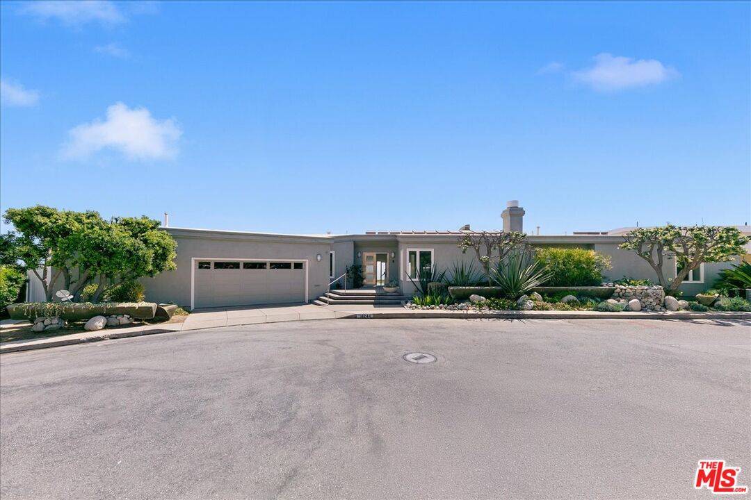 18244 Coastline Dr 3BR Malibu La