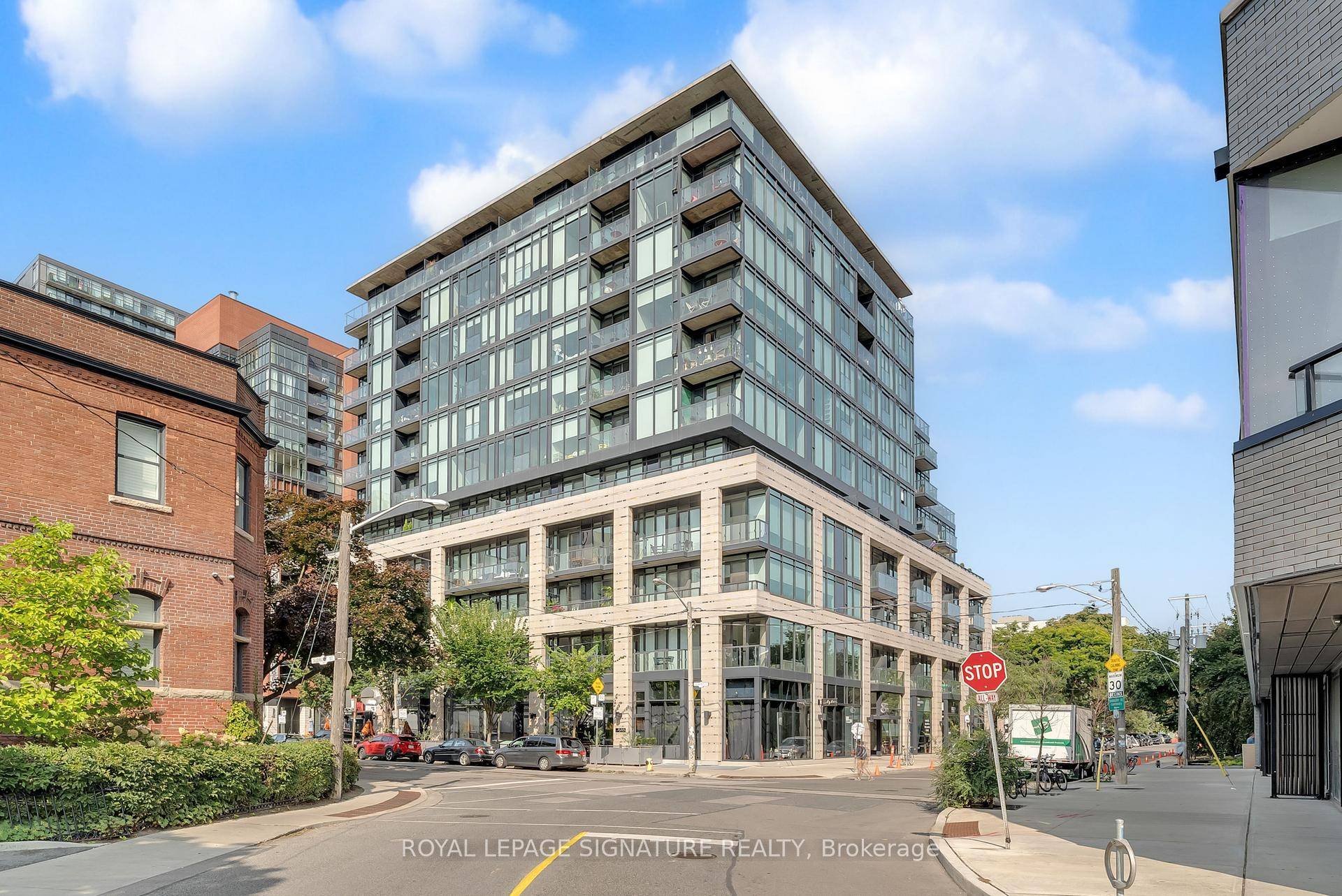 Welcome to 8 Dovercourt Road a bright, modern corner suite in the heart of Toronto's trendy Queen West neighbourhood.