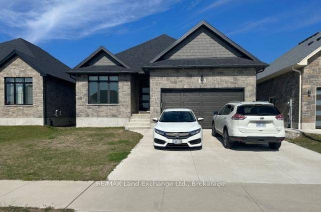 Welcome to 361 McLean Crescent in Port Elgin, a 2 year old bungalow built by Snyder Development is ready for you with immediate occupancy.