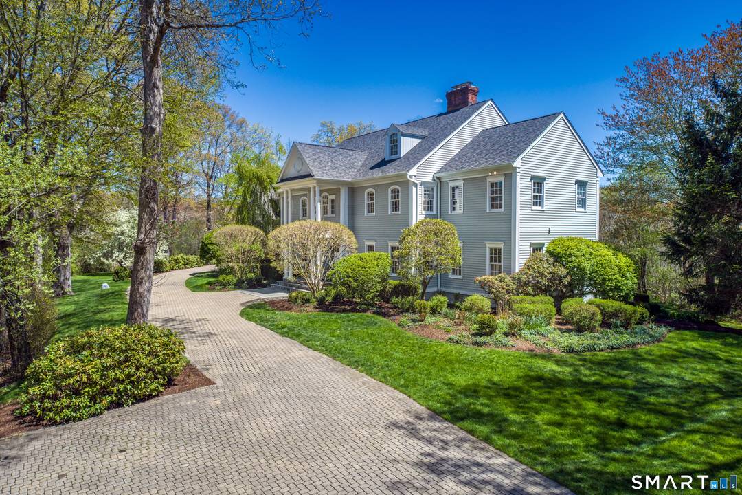 Named for its historic freshwater spring, Silver Spring Rd is one of southern Ridgefield's most picturesque residential settings w its preserved woodlands timeless beauty.