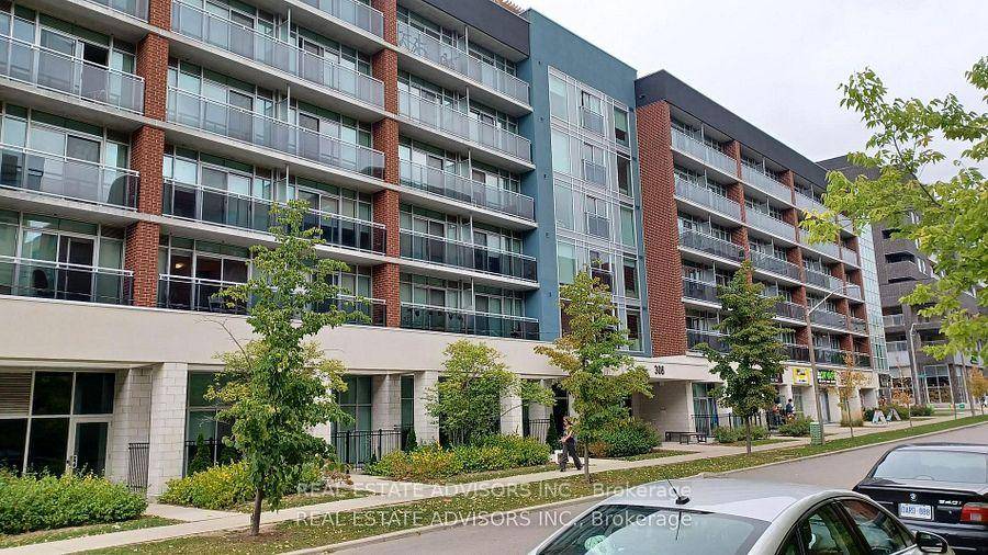 Discover the perfect blend of style and convenience in this modern 1 bedroom, 1 bathroom condo located in the heart of Waterloo.