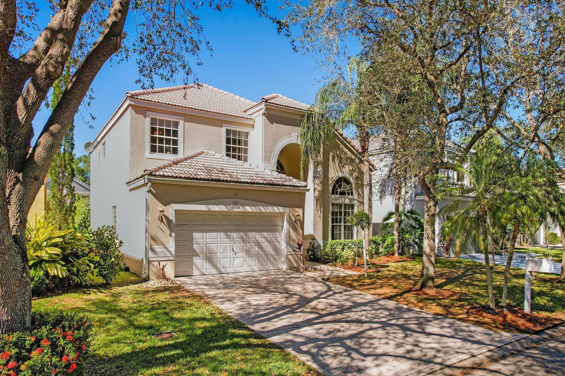 Luxurious Newly renovated Home featuring 4 Bed 2.