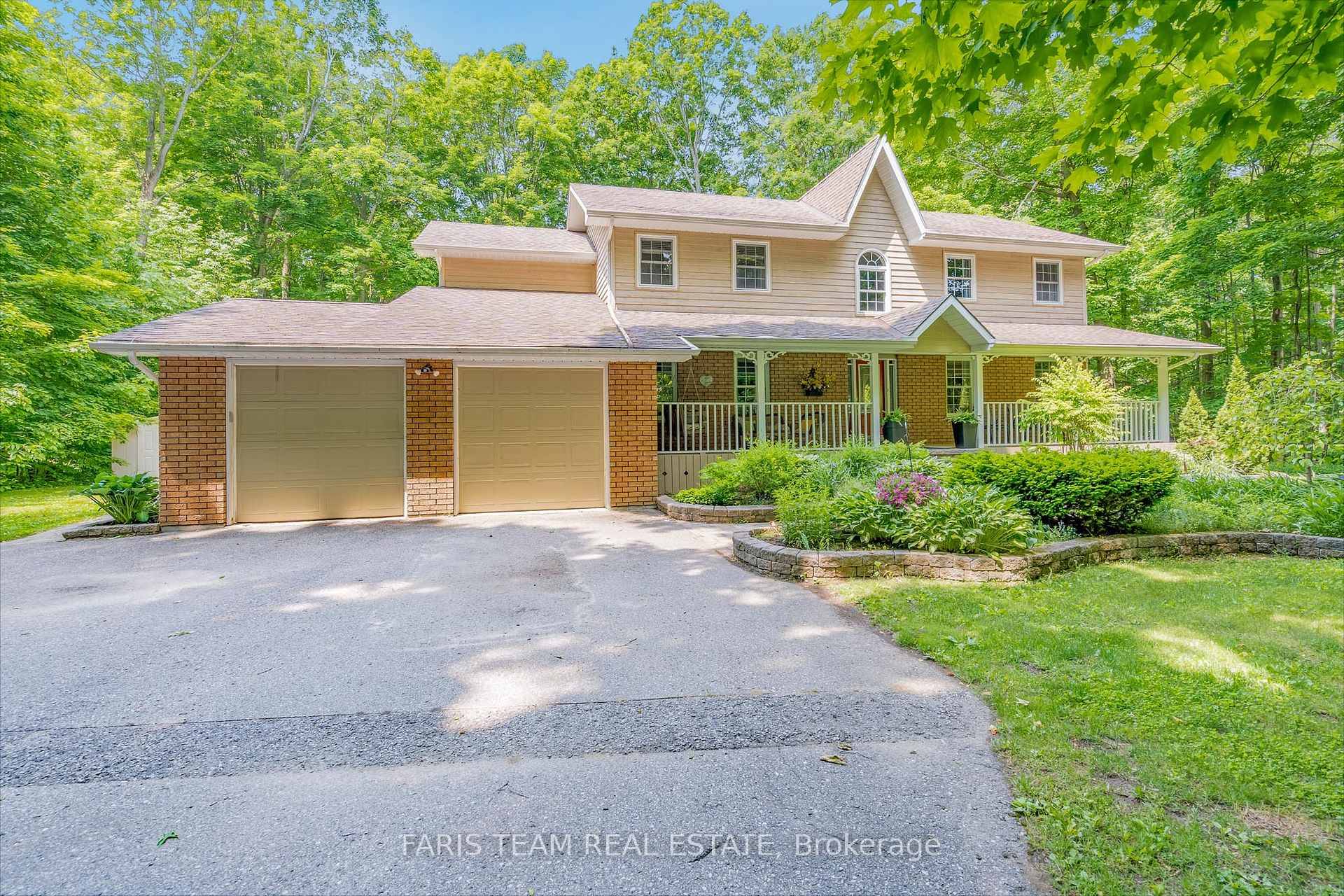 Top 5 Reasons You Will Love This Home 1 From the moment you arrive, this exquisite two storey home impresses with refined finishes and expert craftsmanship that bring every room ...