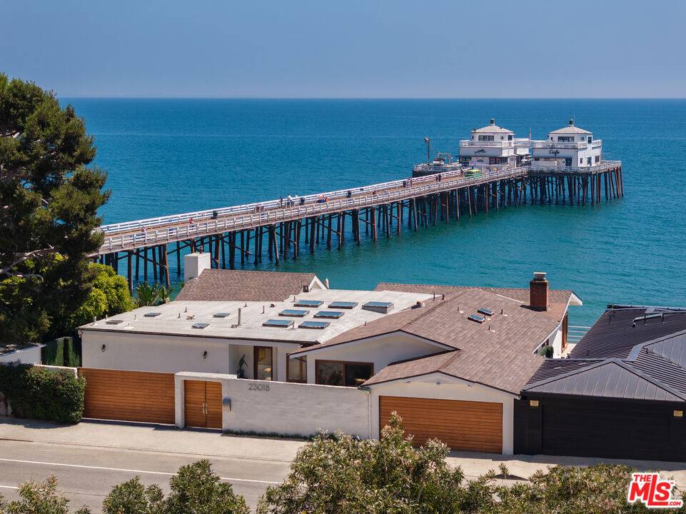 23018   Pacific Coast Hwy 4BR Malibu La